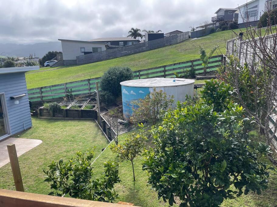 The Blue Beach House Mangawhai Exterior foto