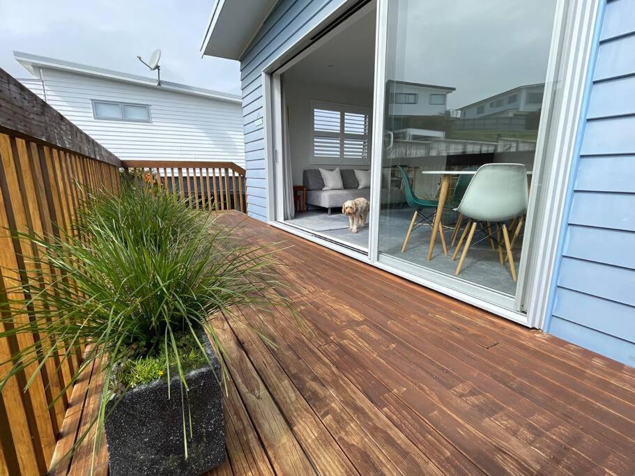 The Blue Beach House Mangawhai Exterior foto