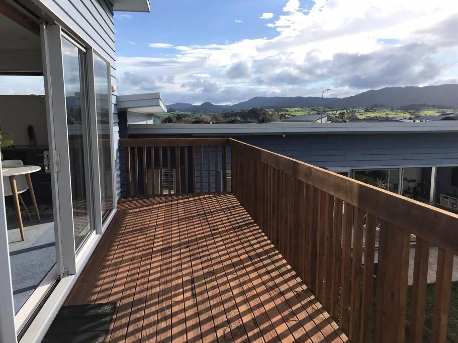 The Blue Beach House Mangawhai Exterior foto