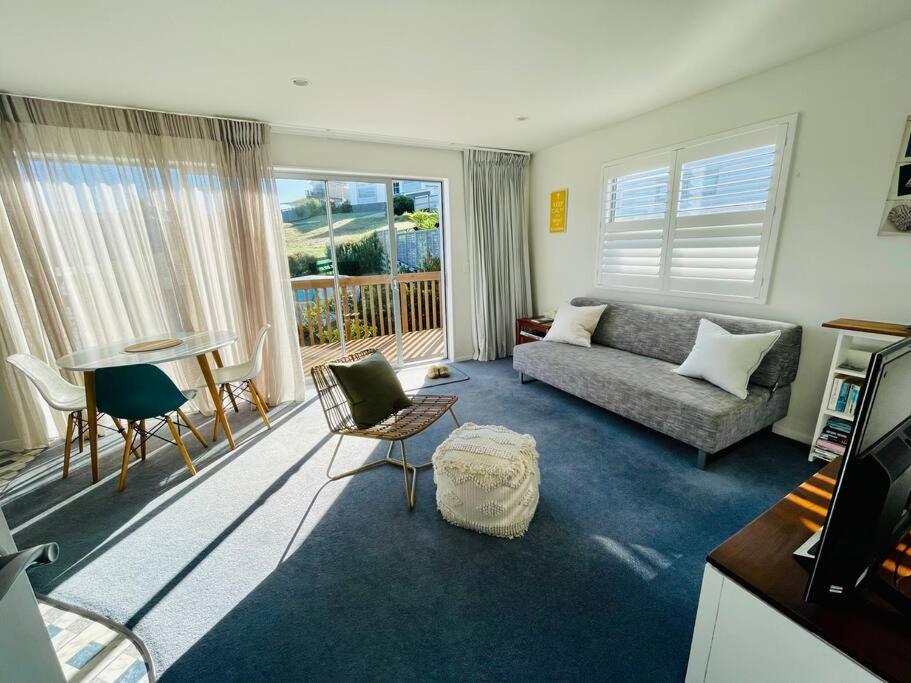 The Blue Beach House Mangawhai Exterior foto