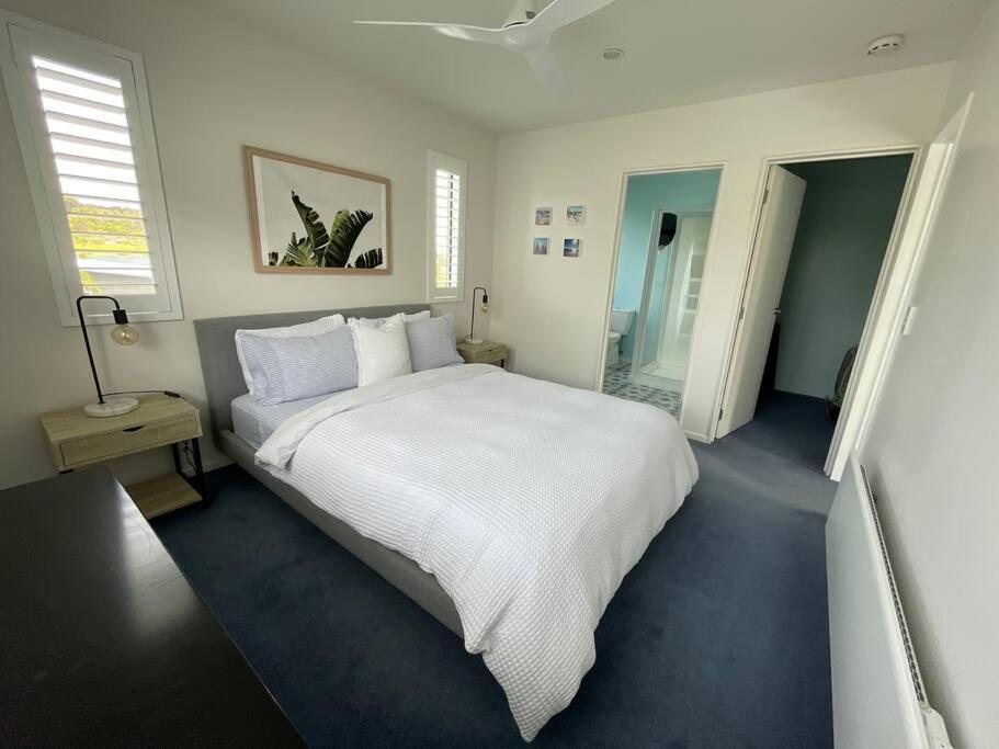 The Blue Beach House Mangawhai Exterior foto